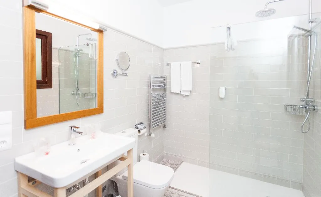 Double or Twin STANDARD Room, El Guia, Majorca