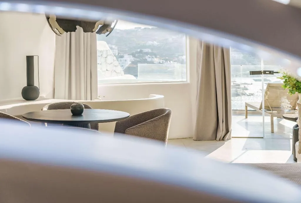 SUITE LUXURY ONE BEDROOM Room, Kivotos Mykonos, Mykonos