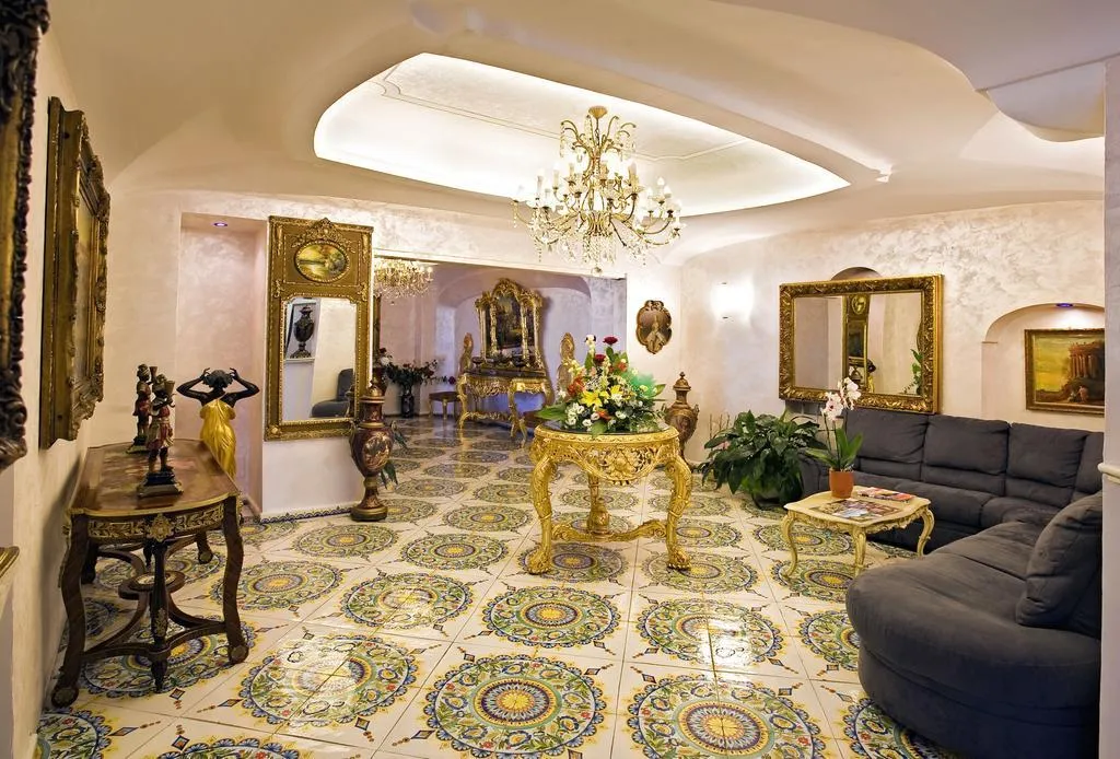 General view, Strand Hotel Delfini, Naples