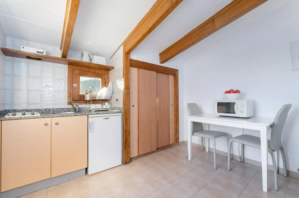 STUDIO STANDARD Room, Yourhouse Venecia, Majorca