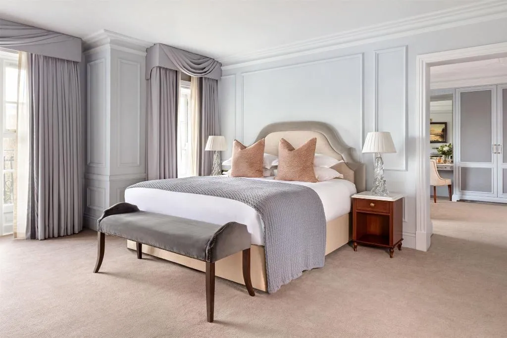 SUITE KING SIZE BED Room, Hayfield Manor, Cork
