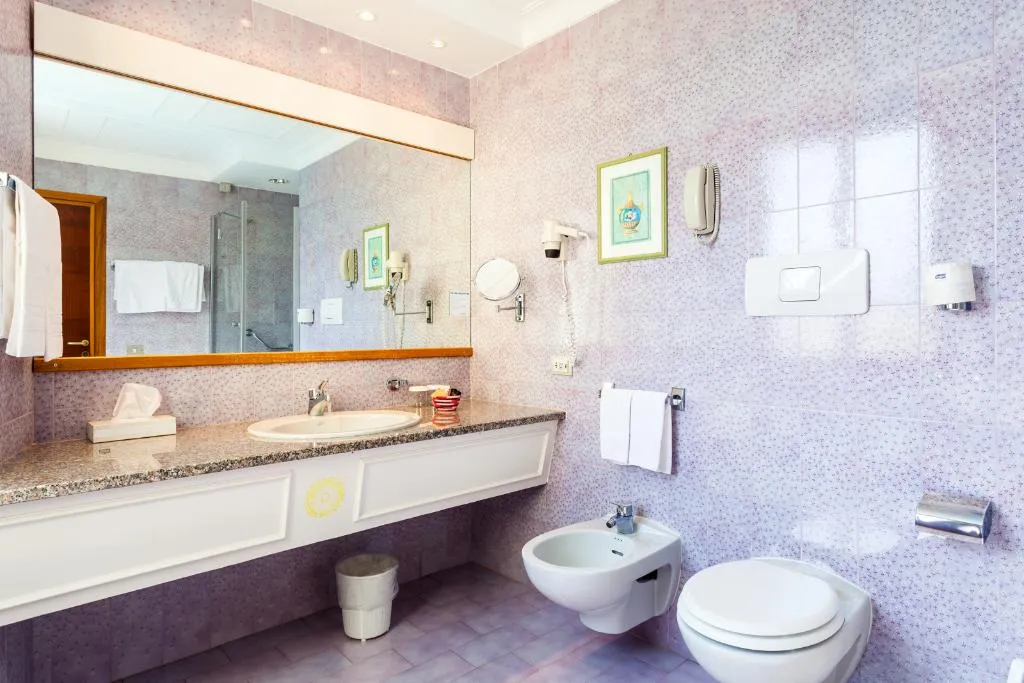 DOUBLE EXECUTIVE SEA VIEW Room, Villa Margherita, Olbia