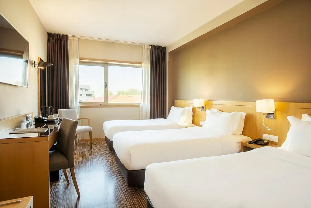 TRIPLE SUPERIOR Room, HF Tuela Porto, Porto
