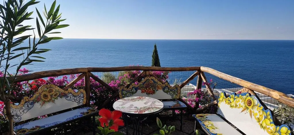 General view, La Conca Azzurra, Naples