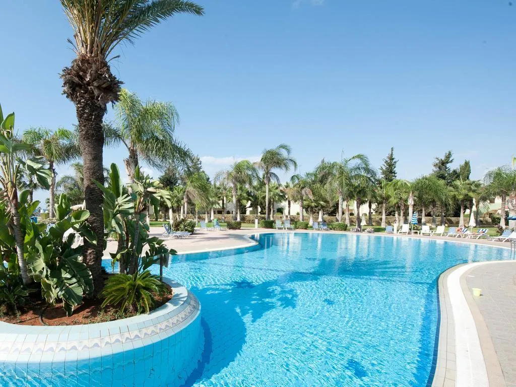 Pool, Nelia Sea Breeze, Cyprus