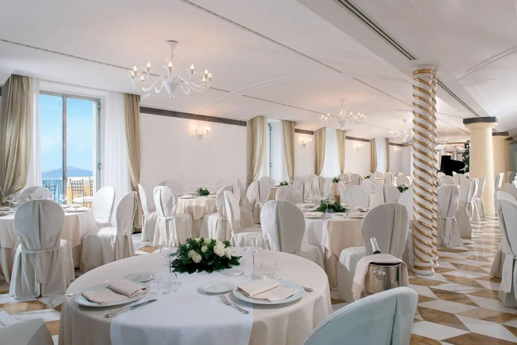 Conferences, Grand Hotel Angiolieri, Naples