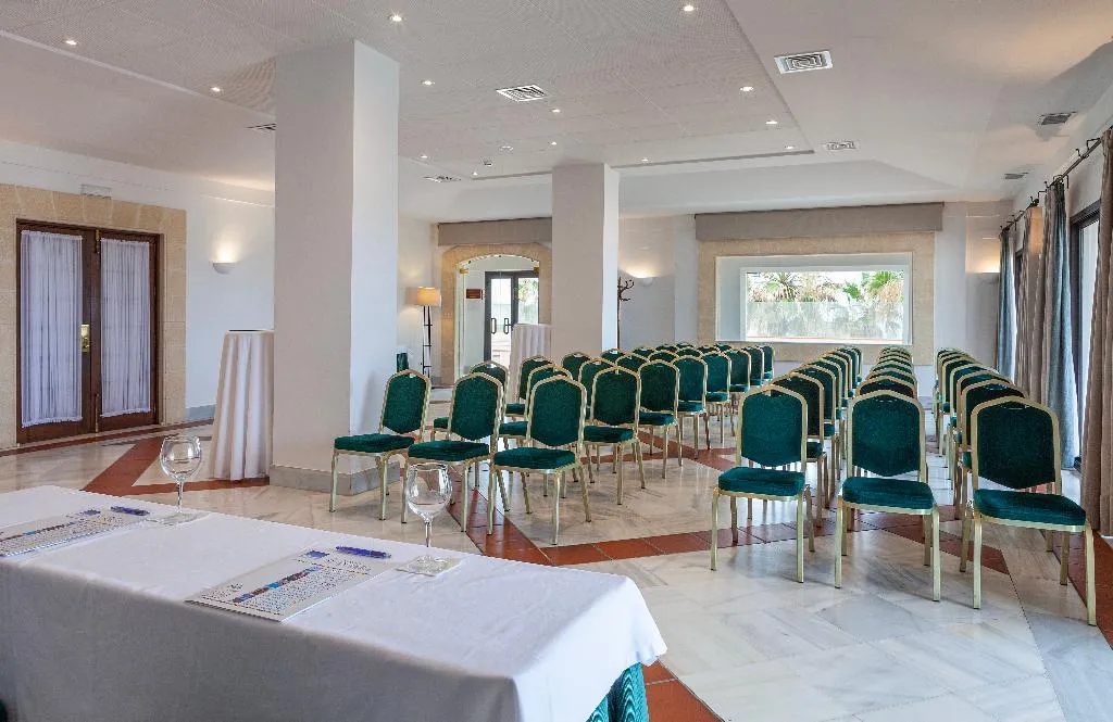 Conferences, Duque de Najera, Costa De La Luz