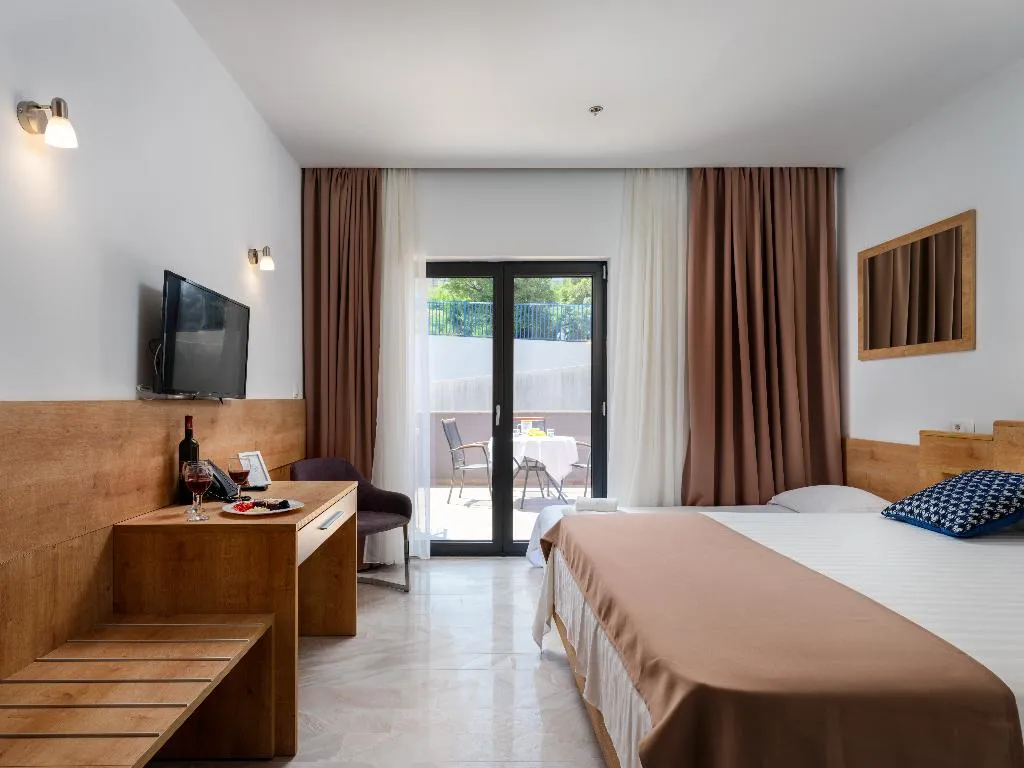 TRIPLE WITH TERRACE Room, D-elegant Lapad Dubrovnik, Dubrovnik