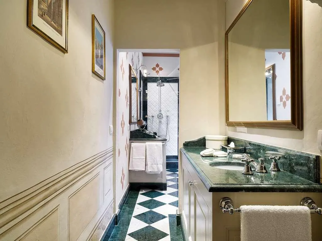 Room, Palazzo Niccolini Al Duomo, Florence