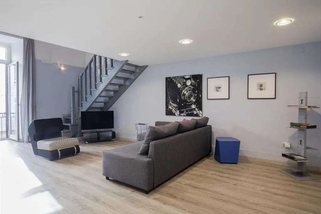 Room, Home&More, Naples