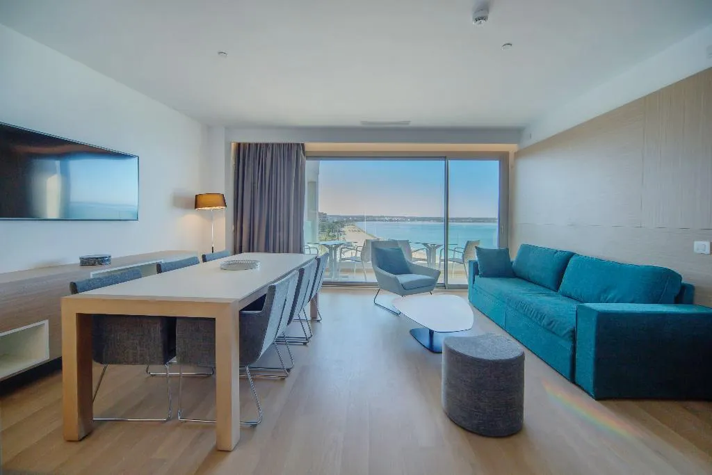 APARTMENT DELUXE Room, Fontanellas Playa, Majorca