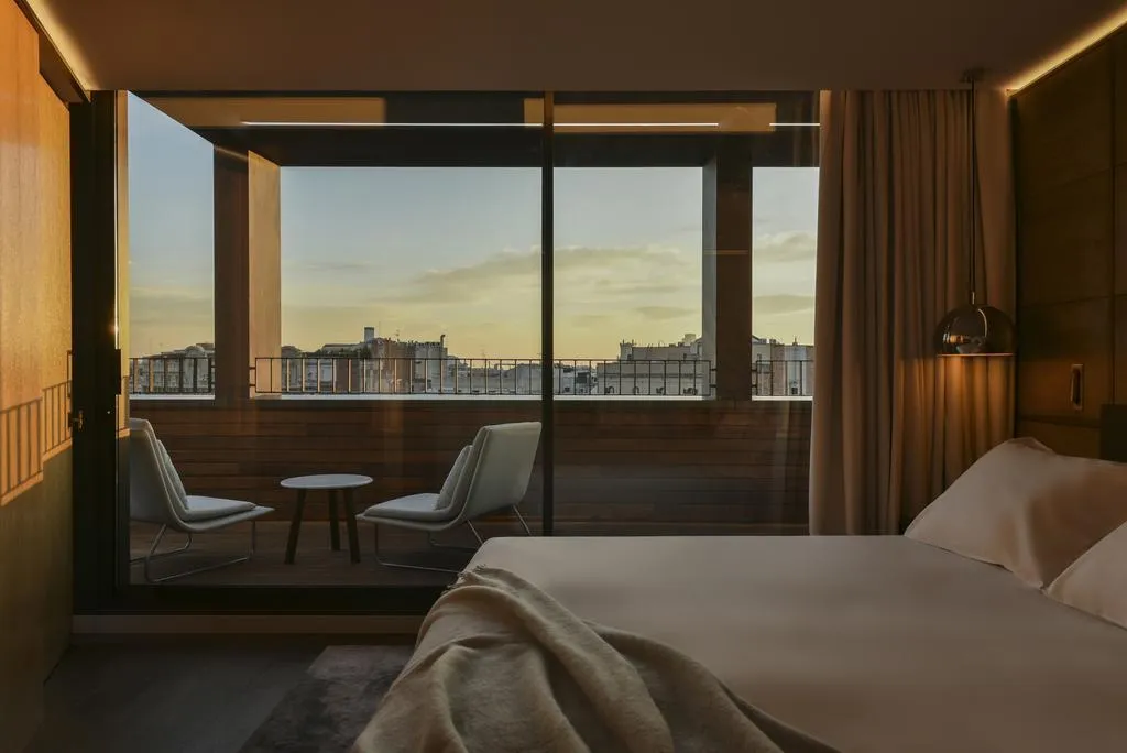 SUITE WITH TERRACE Room, Almanac Barcelona, Barcelona