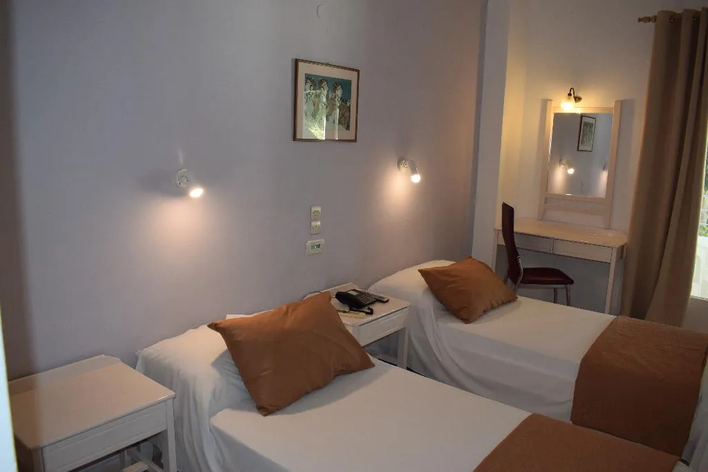 Double or Twin STANDARD Room, Blue Island, Crete