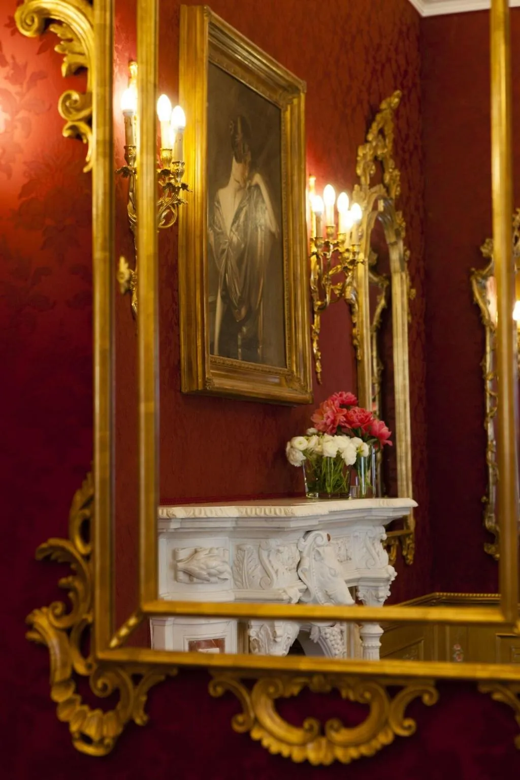 Lobby, Des Iles Borromees, Milan