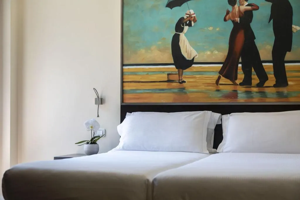 DOUBLE STANDARD Room, Antico Borgo, Milan