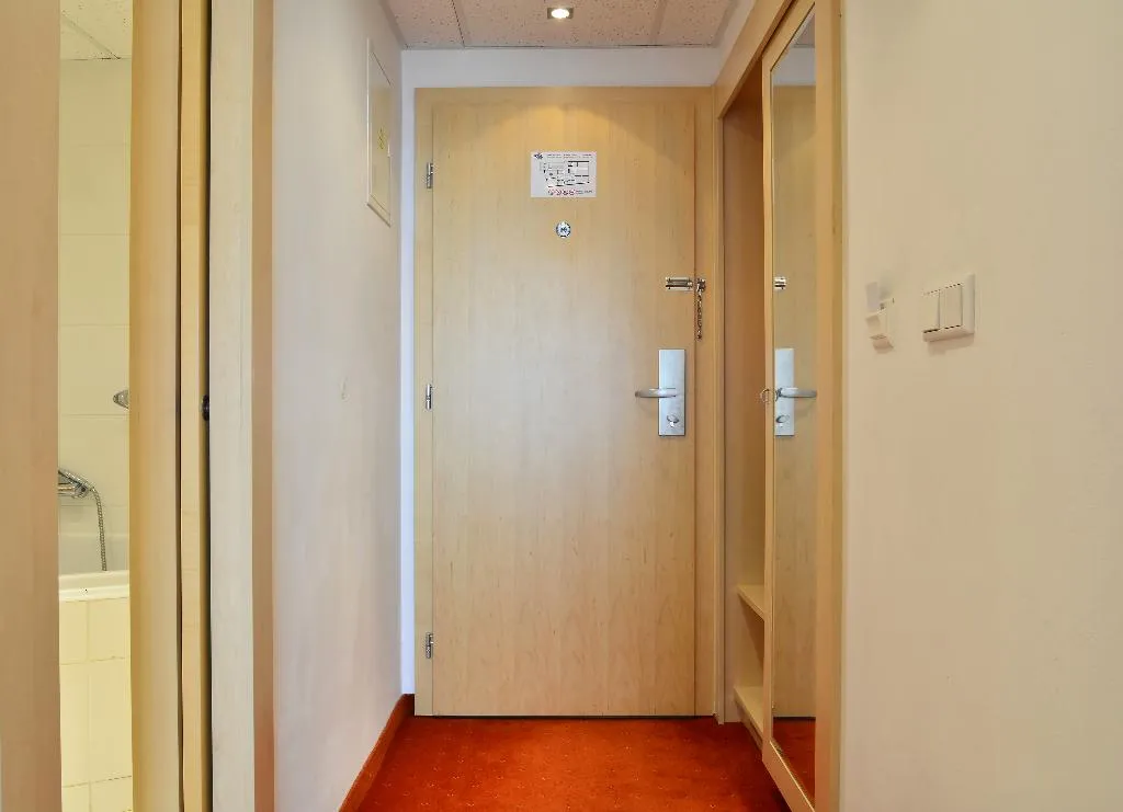 Double or Twin STANDARD Room, Olympik Artemis, Prague