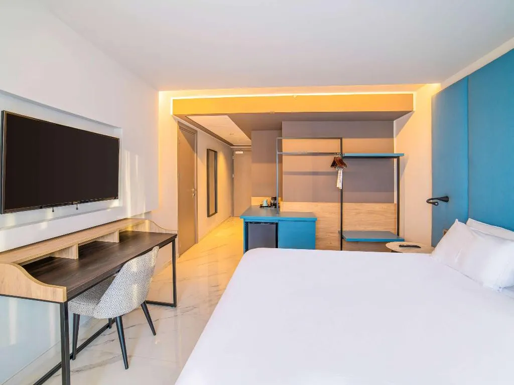 Room, Mercure St. Julian's Malta, Malta
