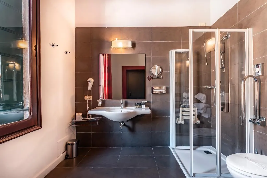 DOUBLE SUPERIOR Room, Hotel Sogno di Giulietta e Romeo, Venice