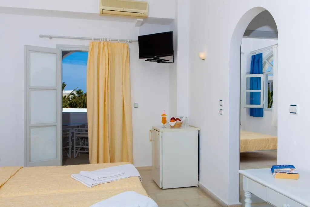 TRIPLE STANDARD Room, Okeanis Beach Hotel, Santorini