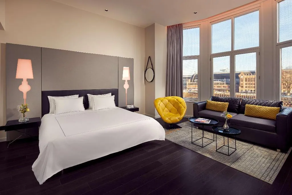 DOUBLE EXECUTIVE Room, Park Plaza Victoria Amsterdam, Amsterdam