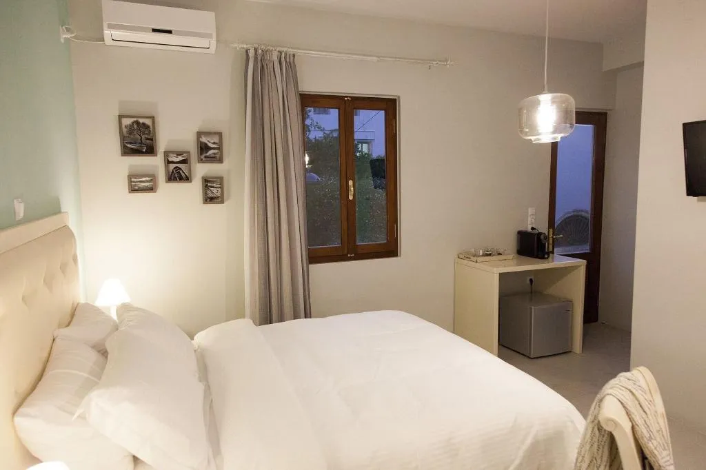 Room, Shalom Luxury Rooms, Crete