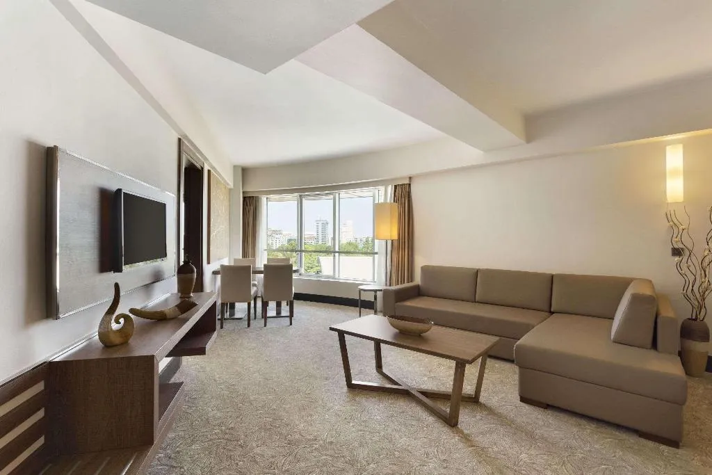 Room, Ramada Plaza by Wyndham Izmir, Izmir