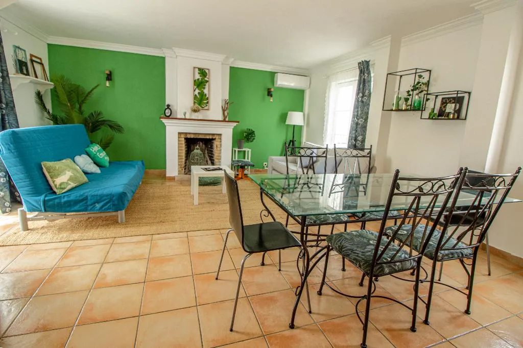 APARTMENT THREE BEDROOMS Room, Old Village & Prestige, Algarve