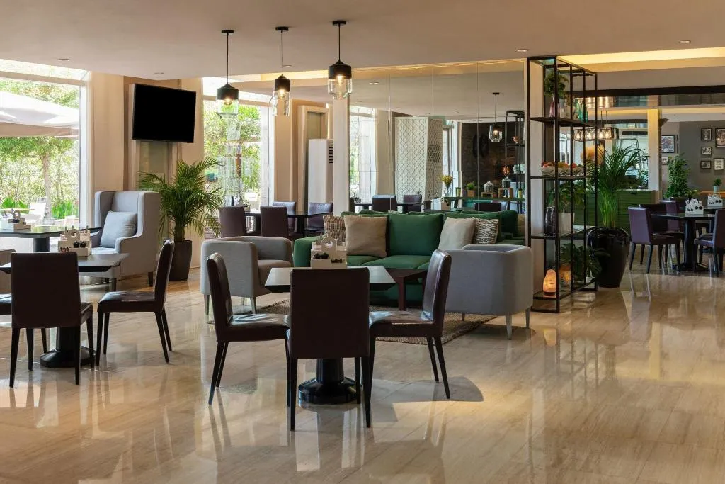Restaurant, Dubai Marriott Harbour Hotel & Suites, Dubai