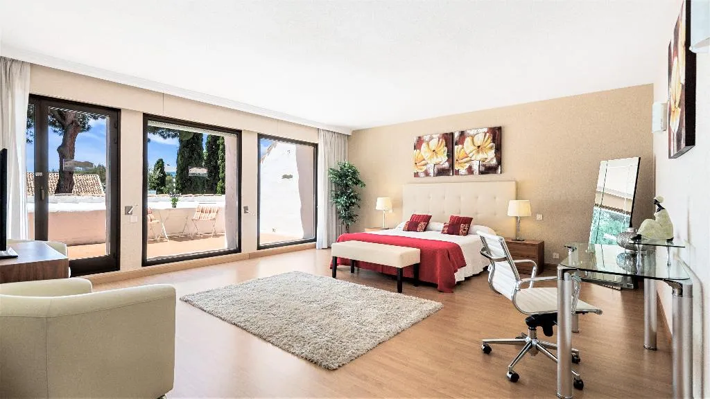 VILLA STANDARD Room, Villa Marina Puerto Banus, Costa Del Sol