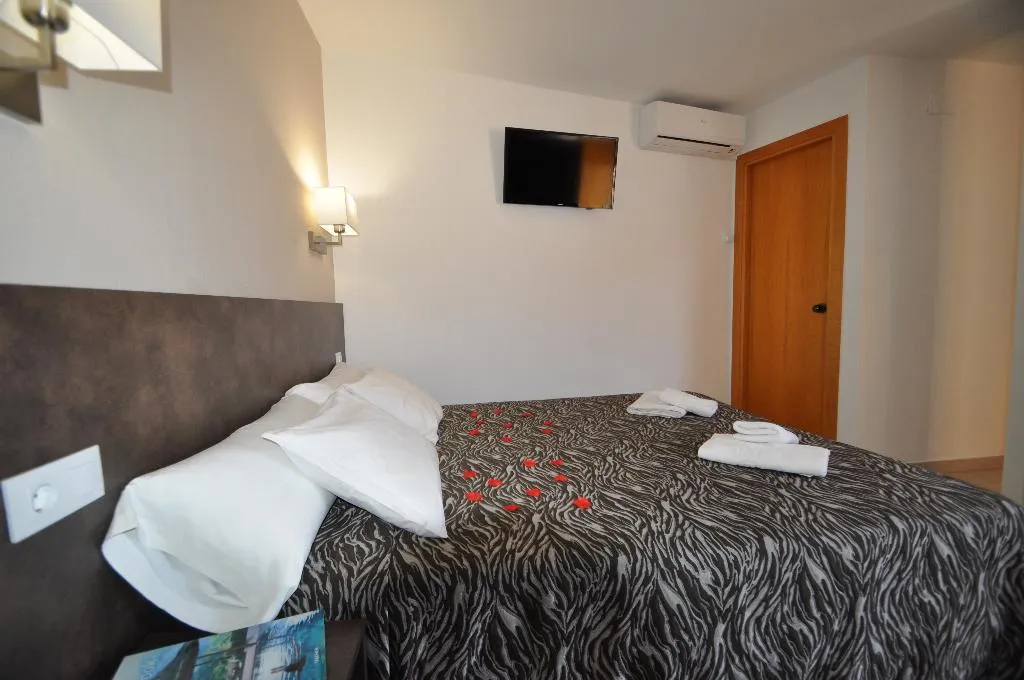 Room, Safari, Costa Brava