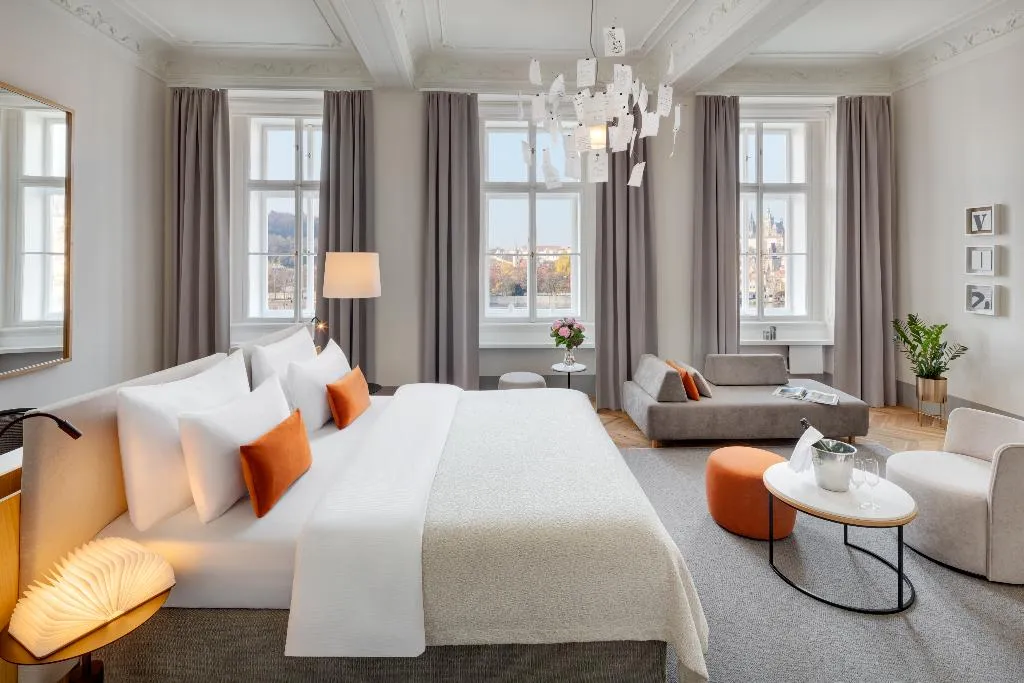 SUITE RIVER VIEW Room, Hotel BOOKQUET, Prague