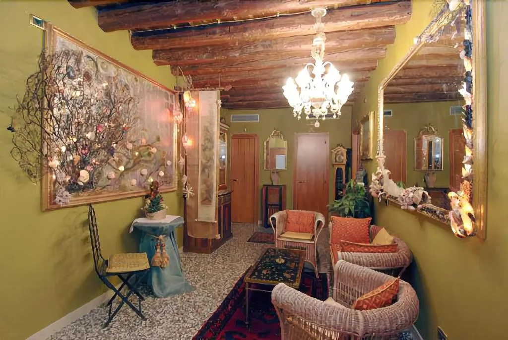 Lobby, Ca' Bella, Venice
