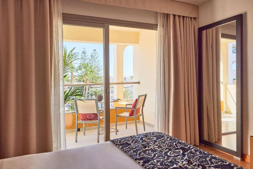 Room, Zafiro Tropic, Majorca