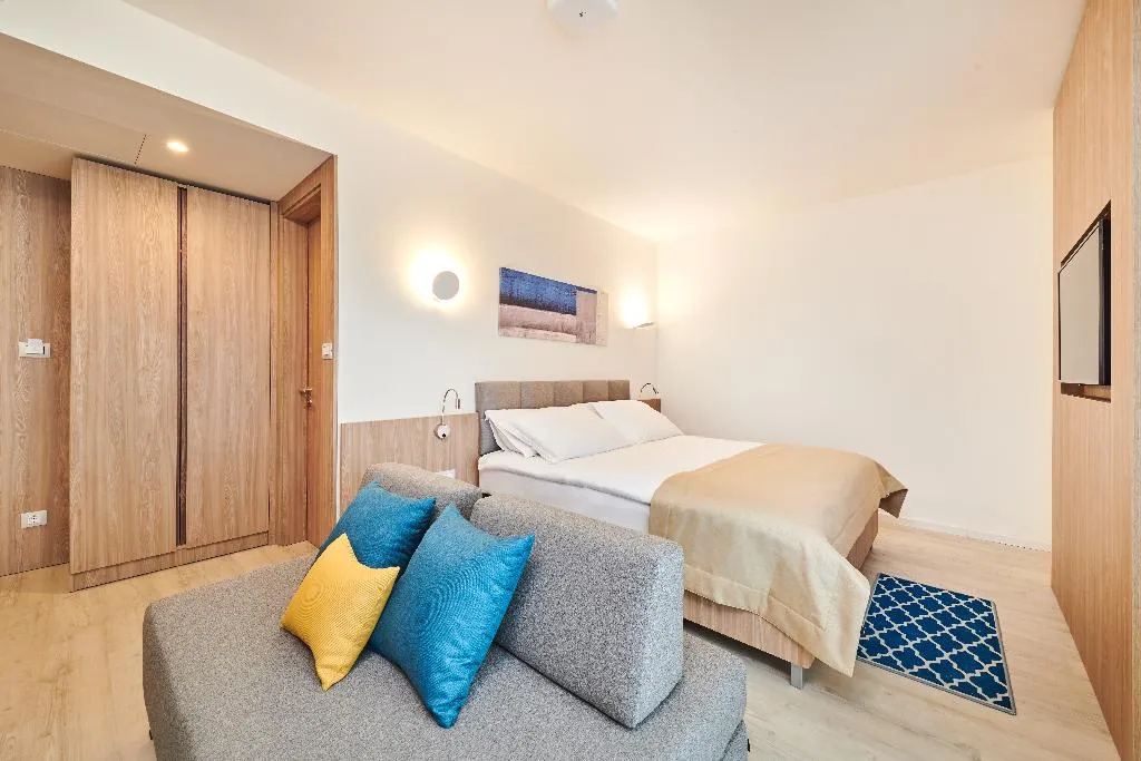 FAMILY ROOM PREMIUM SEA VIEW Room, Garden Suites Park Plava Laguna, Istria