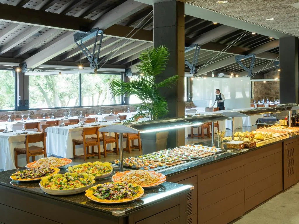 Restaurant, Montanya Hotel & Lodge, Costa Brava