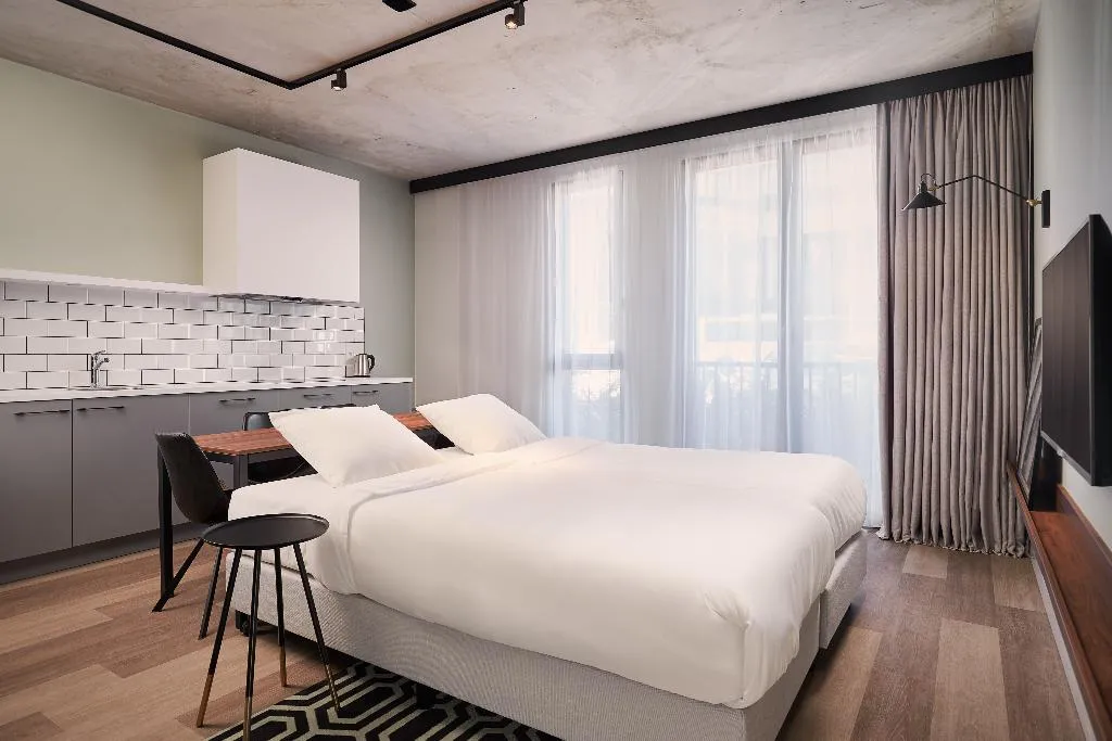 QUADRUPLE STANDARD Room, Corendon Urban Amsterdam Schiphol Airport, Amsterdam