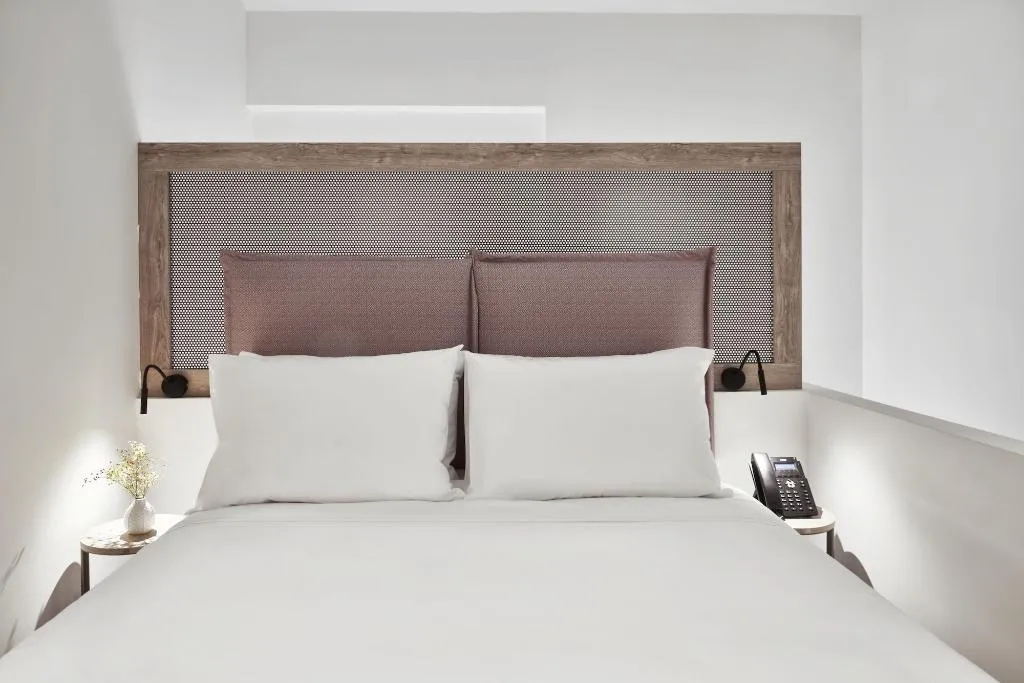 Room, NLH Monastiraki, Athens