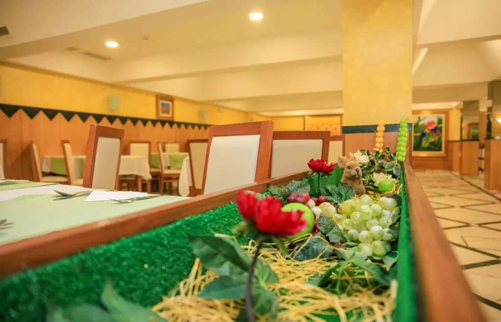 Restaurant, Baía Beach Hotel, Algarve