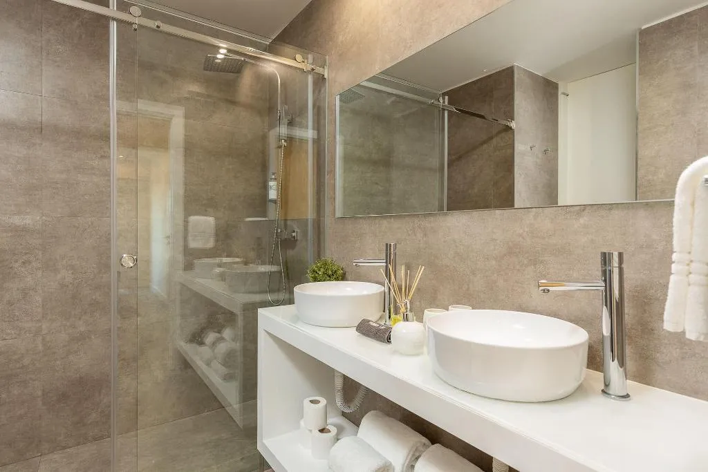 Room, Your Opo Central Apartments, Porto