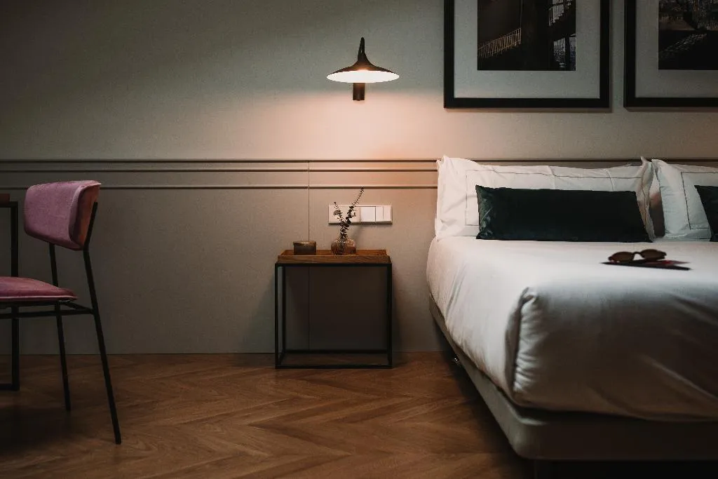 TRIPLE SUPERIOR Room, Room Mate Collection Helen Berger, Valencia
