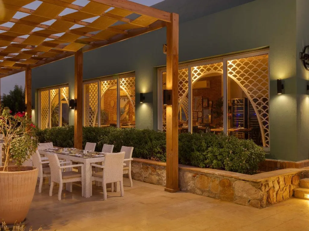 Restaurant, Novotel Marsa Alam Beach Resort, Red Sea Riviera