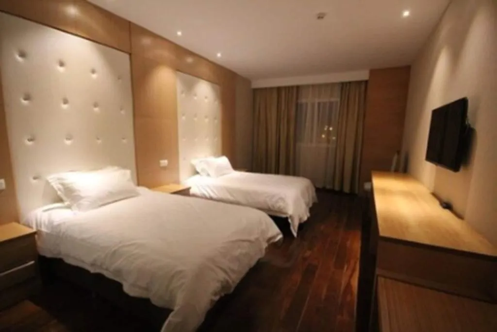 Room, Hotel Menoir Dorsett, Madrid