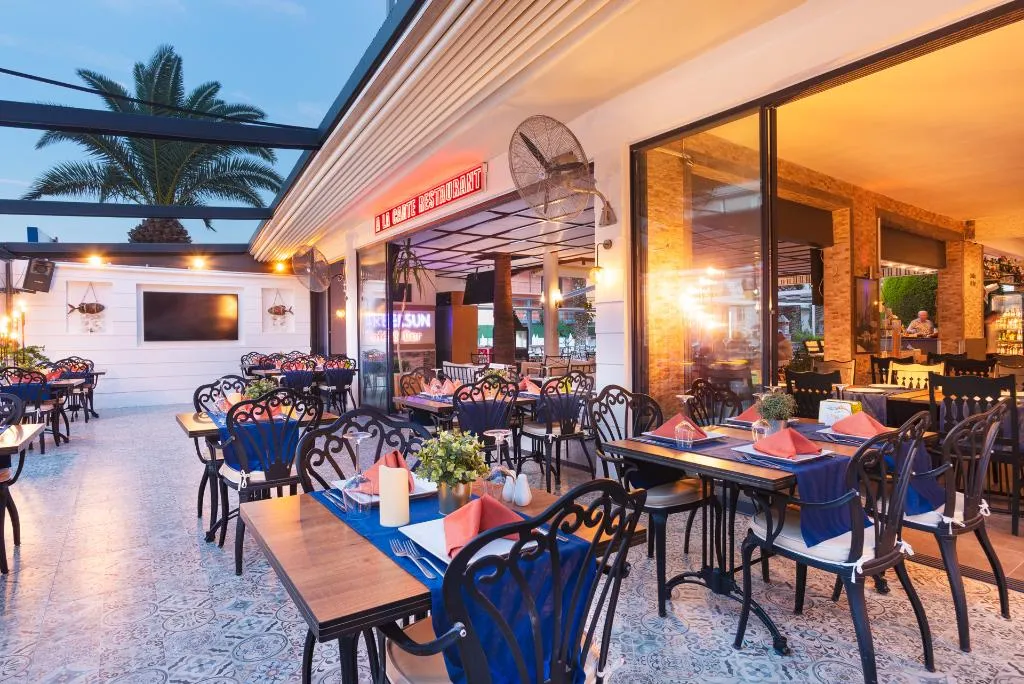 Restaurant, Karbelsun, Dalaman
