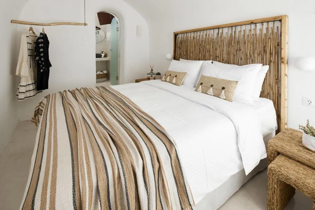 Room, Nano Suites, Santorini