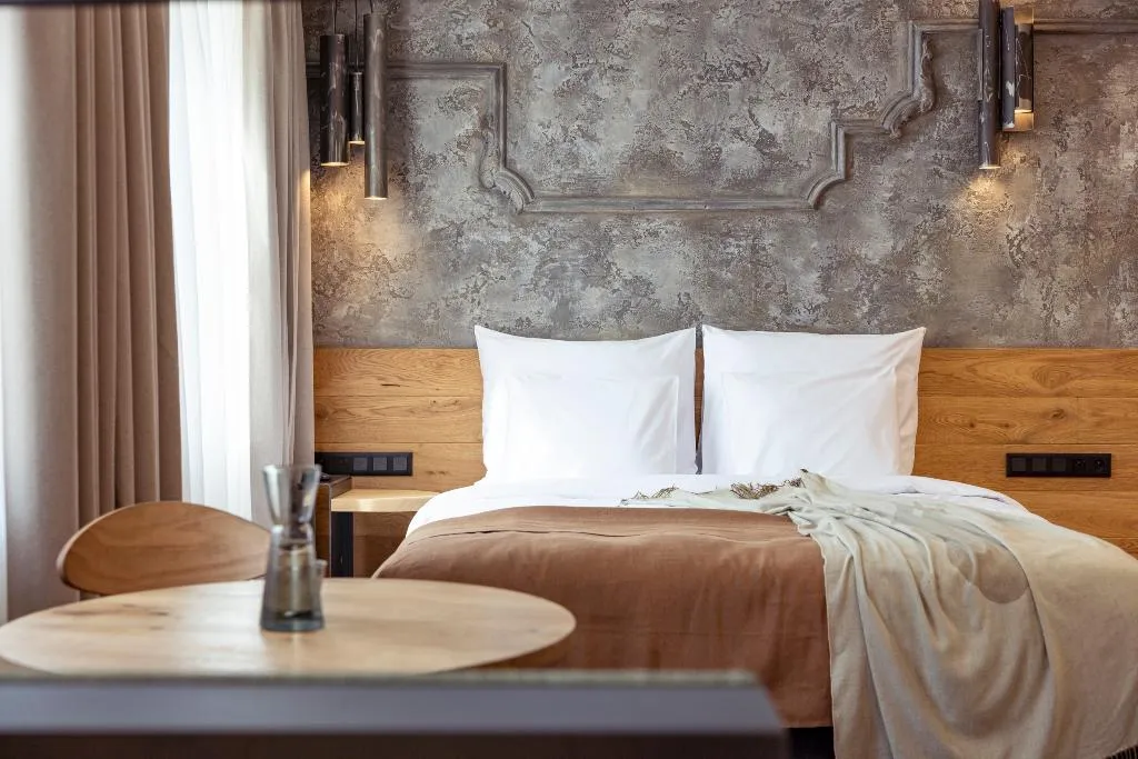 JUNIOR SUITE STANDARD Room, Nomadic Urban Premium Suites, Krakow