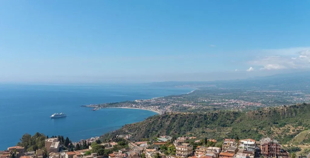 DOUBLE SEA VIEW KING BED Room, Villa Ducale, Taormina
