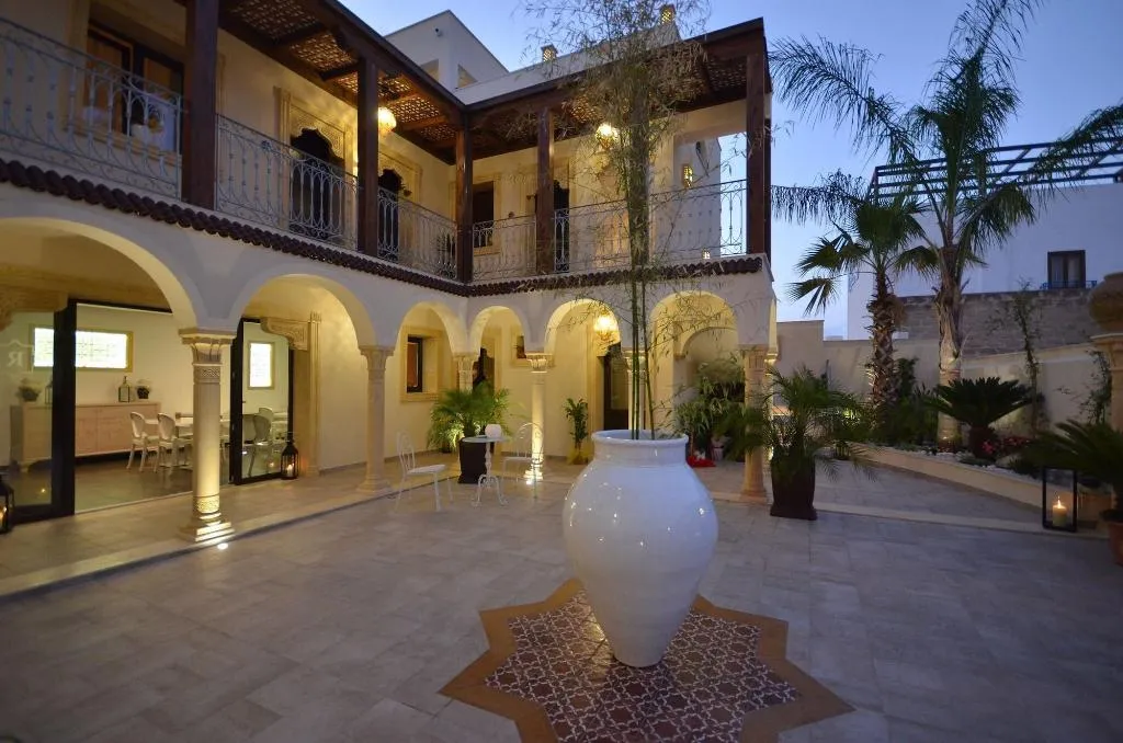 Terrace, RIAD - Comfort Rooms, Palermo