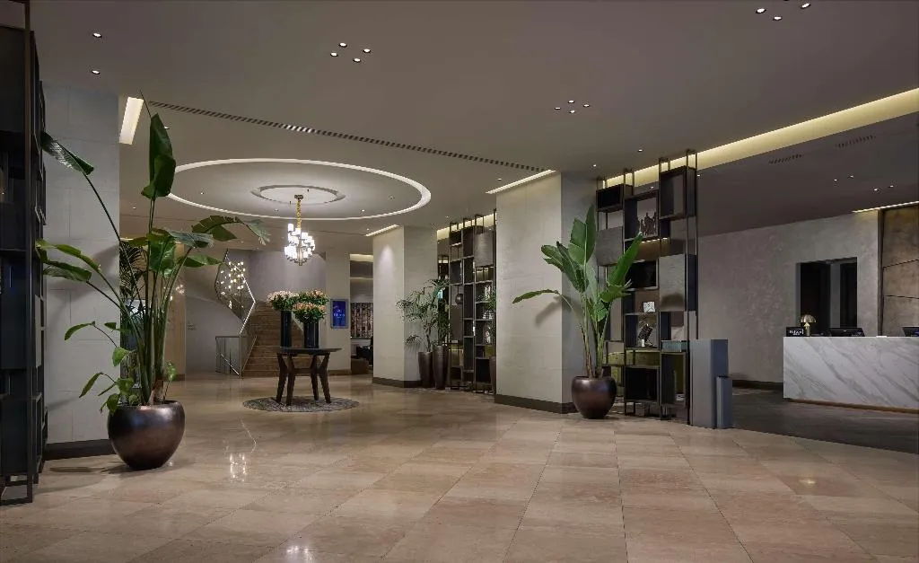 Lobby, Hilton Milan, Milan