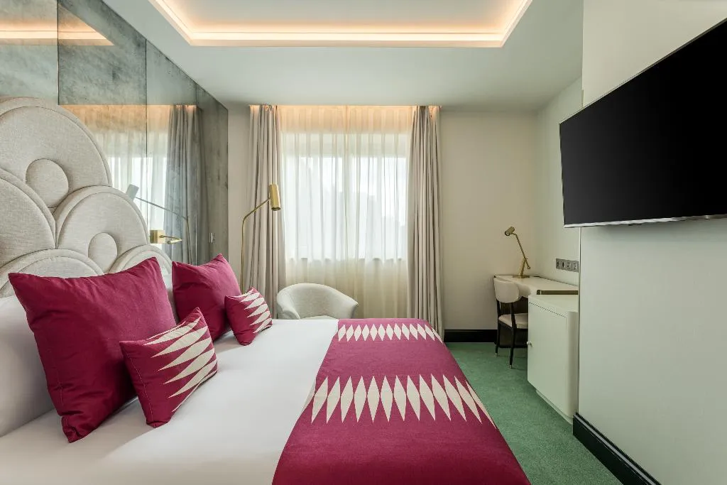 DOUBLE SUPERIOR Room, Room Mate Gran Filippo, Rome Fontana Di Trevi, Rome