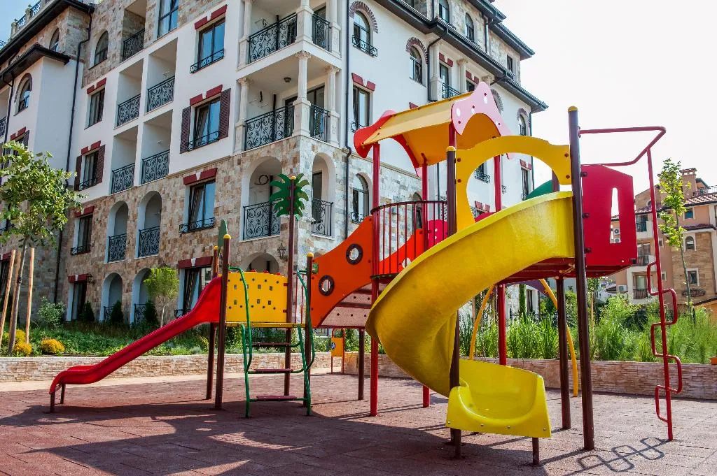 Sports and Entertainment, Artur Vip Residence Club, Bourgas